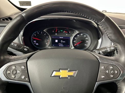 Used 2020 Chevrolet Traverse LT w/ LT Premium Package image 13