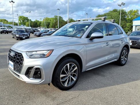Used 2023 Audi Q5 2.0T Premium w/ Convenience Package AWD/4WD image 8