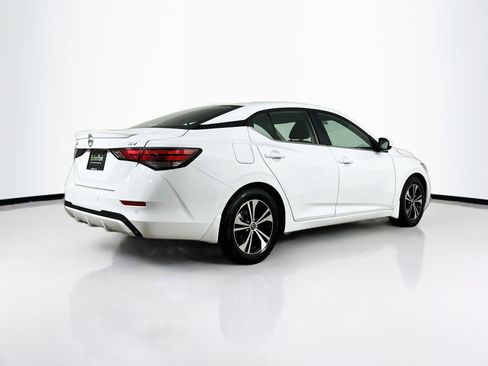 Used 2022 Nissan Sentra SV FWD image 9