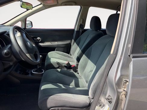 Used 2012 Nissan Versa 1.8 S FWD image 9