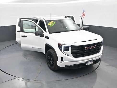 Used 2026 GMC Sierra 1500 Pro w/ Graphite Edition AWD/4WD image 42