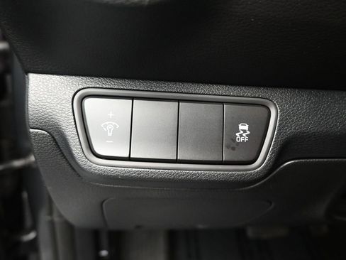 Used 2024 Kia Forte LXS FWD image 19