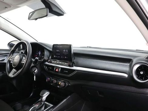Used 2024 Kia Forte LXS FWD image 16