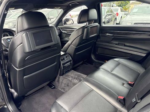 Used 2010 BMW 750Li image 14