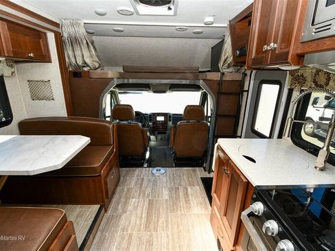 Used 2018 Mercedes-Benz Sprinter 3500 image 11