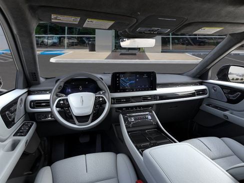 New 2026 Lincoln Aviator Black Label image 9