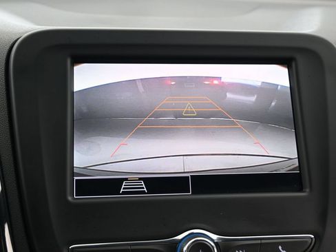Used 2024 Chevrolet Equinox RS FWD image 20
