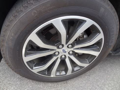 Used 2025 Ford Explorer ST-Line AWD/4WD image 11
