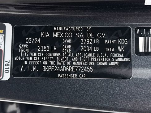 Used 2024 Kia Forte LXS w/ LXS Technology Package image 37
