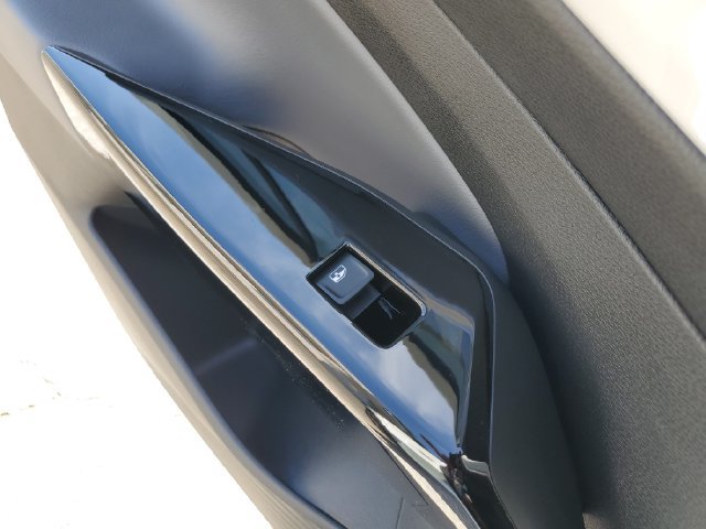 Certified 2025 Volkswagen ID.4 Pro S RWD image 20