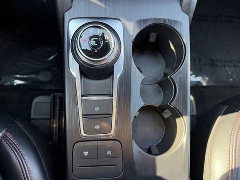 Used 2024 Ford Escape ST-Line image 27