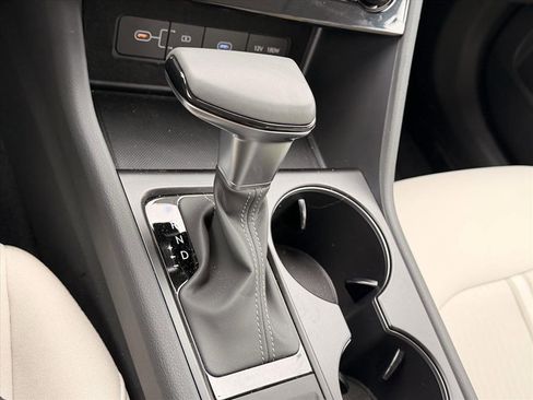 Used 2025 Hyundai Sonata SE image 26