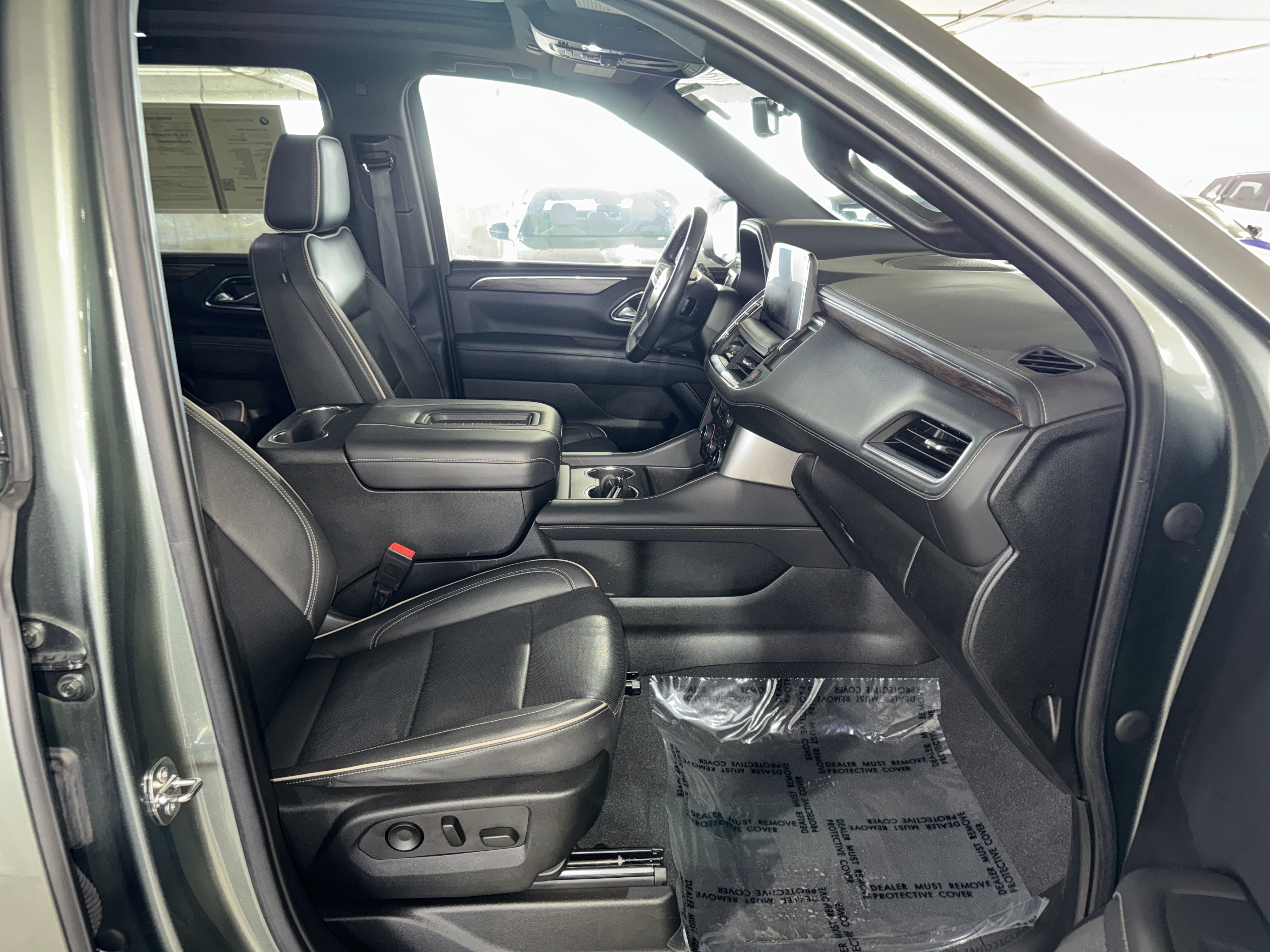 Used 2023 Chevrolet Tahoe Premier RWD image 10