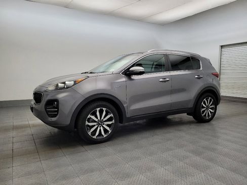 Used 2017 Kia Sportage EX w/ EX Technology Package image 2