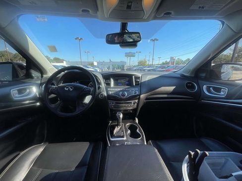 Used 2019 INFINITI QX60 Luxe w/ Essential Package image 16