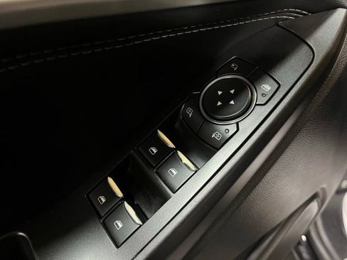 Used 2020 Ford Explorer Limited image 12