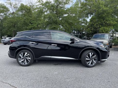 Used 2024 Nissan Murano SL FWD image 2