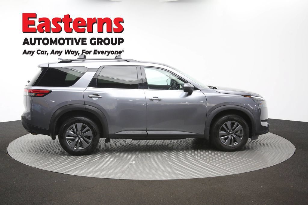 Used 2024 Nissan Pathfinder SV AWD/4WD image 46