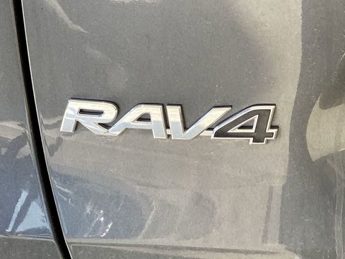 Used 2024 Toyota RAV4 XLE w/ Convenience Package AWD/4WD image 11