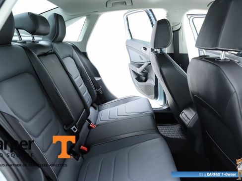 Used 2025 Volkswagen Jetta SEL image 37