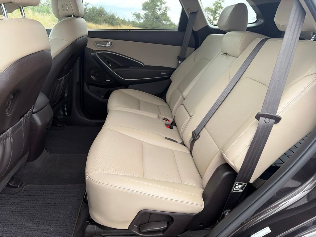 Used 2018 Hyundai Santa Fe FWD image 12