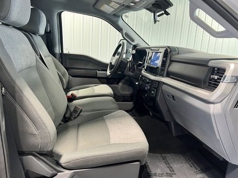 Used 2025 Ford F250 XLT image 28