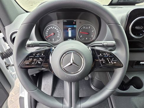 New 2026 Mercedes-Benz Sprinter 2500 image 23