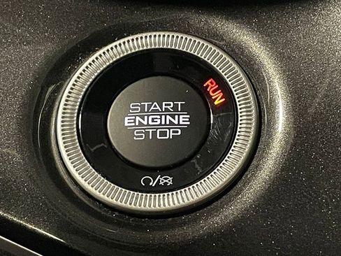 Used 2023 Jeep Grand Cherokee Altitude AWD/4WD image 27