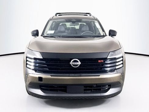 New 2026 Nissan Kicks SR w/ Cold Weather Package image 2