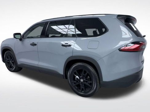 Certified 2025 Toyota Grand Highlander AWD Hybrid image 9