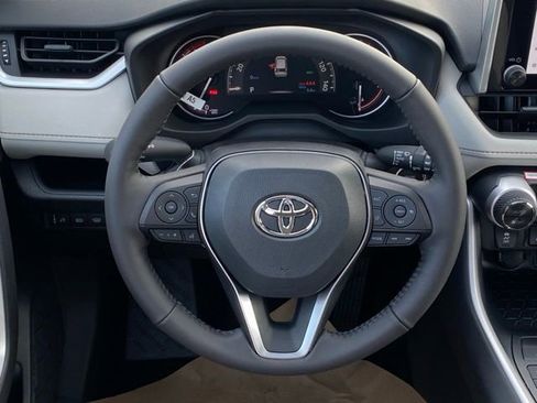 New 2025 Toyota RAV4 XLE image 16