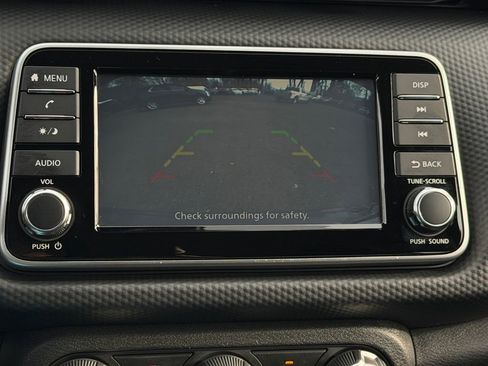 Used 2024 Nissan Kicks S image 22