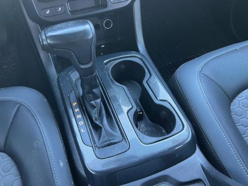 Used 2019 Chevrolet Colorado Z71 image 15