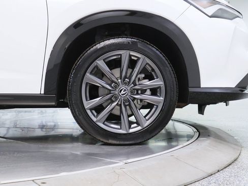 Certified 2025 Acura ADX A-Spec image 6