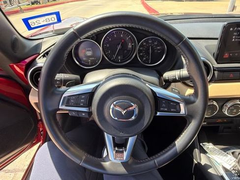 Used 2019 MAZDA MX-5 Miata RF Grand Touring RWD image 14