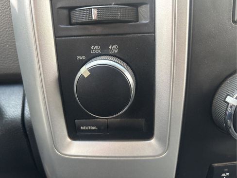 Used 2011 RAM 5500 SLT image 16