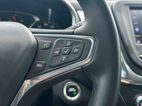 Used 2024 Chevrolet Equinox LT FWD image 27