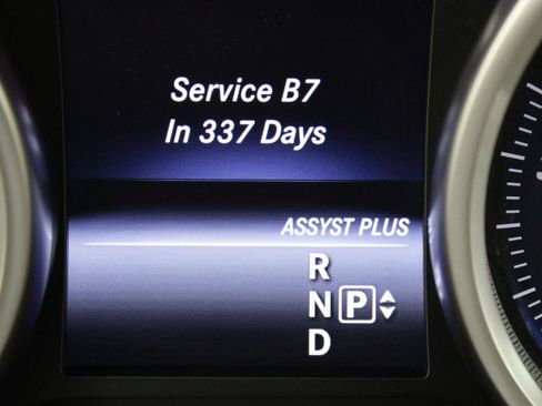 Used 2016 Mercedes-Benz GLE 350 w/ Premium Package image 75