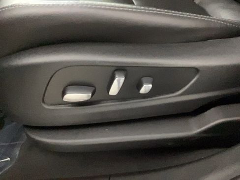 Used 2020 Cadillac XT5 Sportv image 16