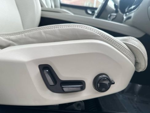 Used 2021 Volvo XC60 T6 Inscription AWD/4WD image 45