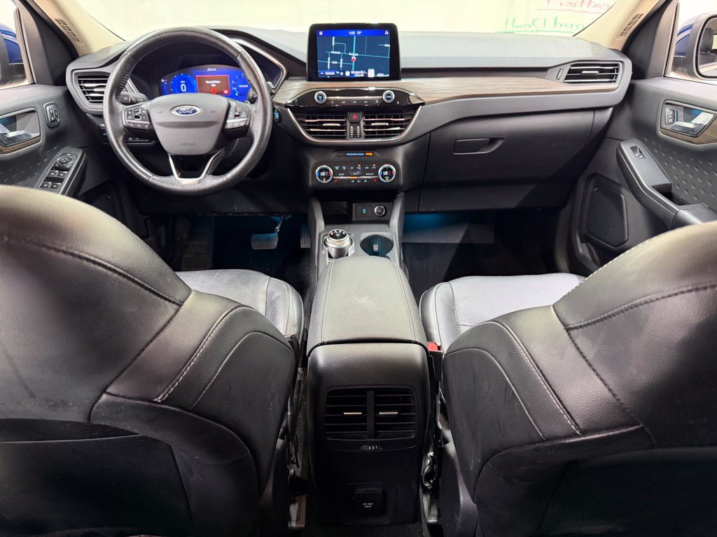 Used 2020 Ford Escape Titanium AWD/4WD image 30