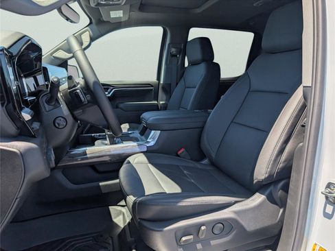 New 2026 Chevrolet Silverado 1500 LTZ w/ LTZ Premium Package AWD/4WD image 30