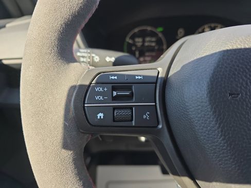 Used 2025 Honda CR-V Sport-L image 18