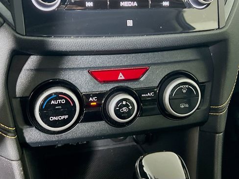 Used 2022 Subaru Crosstrek 2.5i Sport w/ Moonroof Package image 14