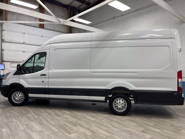 Used 2025 Ford Transit 250 148 High Roof Extended AWD w/ Load Area Protection Package image 4