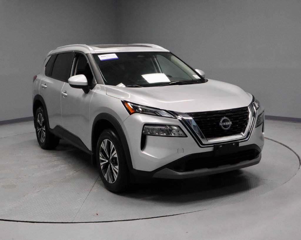 Certified 2023 Nissan Rogue SV w/ SV Premium B Package AWD/4WD image 1