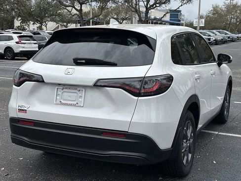 New 2026 Honda HR-V LX image 3