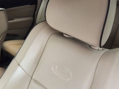 Used 2020 Jeep Grand Cherokee Overland image 20