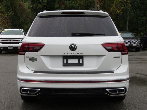 Used 2022 Volkswagen Tiguan SEL R-Line image 7
