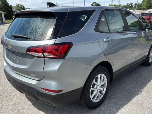 Used 2023 Chevrolet Equinox LS AWD/4WD image 5